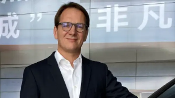 China-Experte: Dr. Martin Schuster arbeitet für den Volkswagen-Konzern in Shanghai (Foto: Dr. Martin Schuster). Portrait Martin Schuster