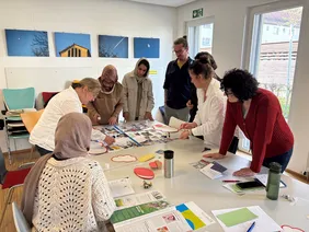 Committed and creative: the participants discuss future scenarios for the Konradviertel (Photo: THI).