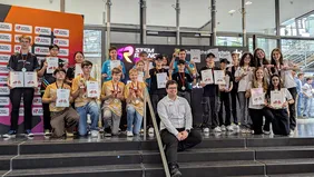 Beaming winners: Three senior and two junior teams secured their ticket to the German Championship (Photo: THI/STEM-Racing).