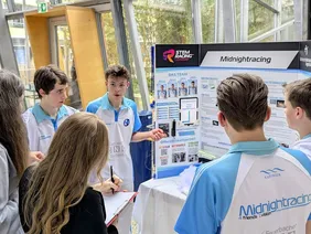 Team meeting: The students prepare for the race (Photo: THI/STEM-Racing).