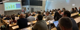 Das Fachpublikum nutze die Tagung zusammen mit Partnerunternehmen des W-hoch-3 Netzwerks für den Austausch zu technologischen und organisatorischen Herausforderungen bei der Umsetzung innovativer Projekte der erneuerbaren Strom- und Wärmeversorgung (Fot